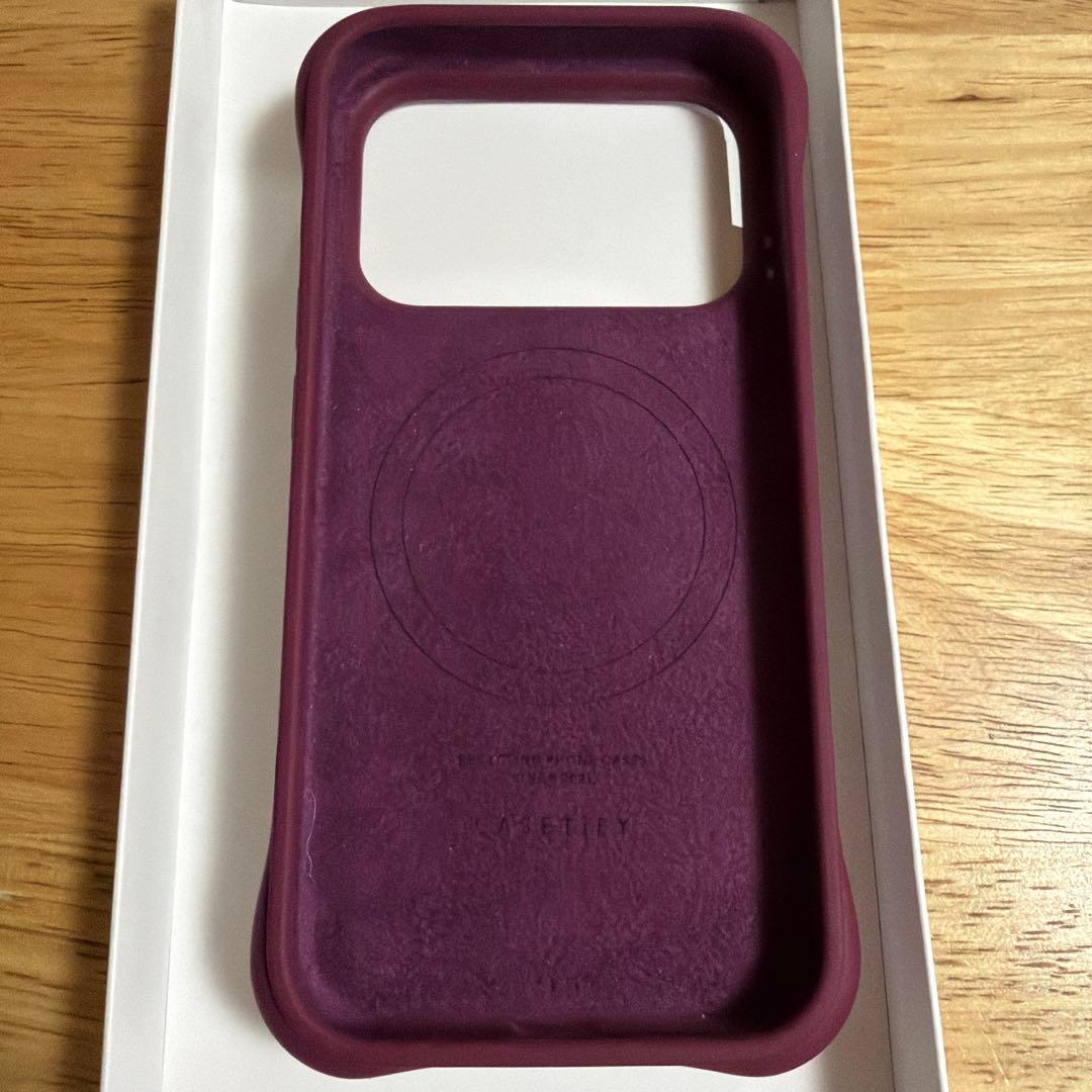 CASETiFY バーガンディ マグセーフケース