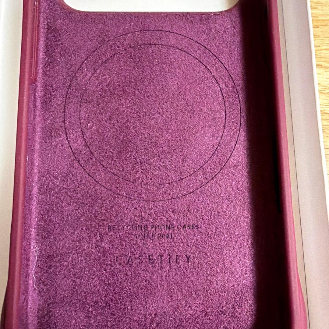 CASETiFY バーガンディ マグセーフケース