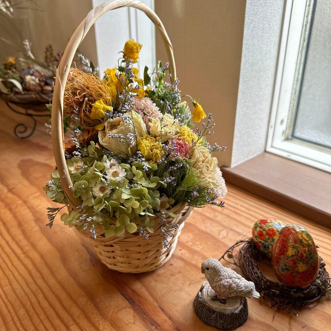 春野〜カーネーションとスイートピーの花籠〜