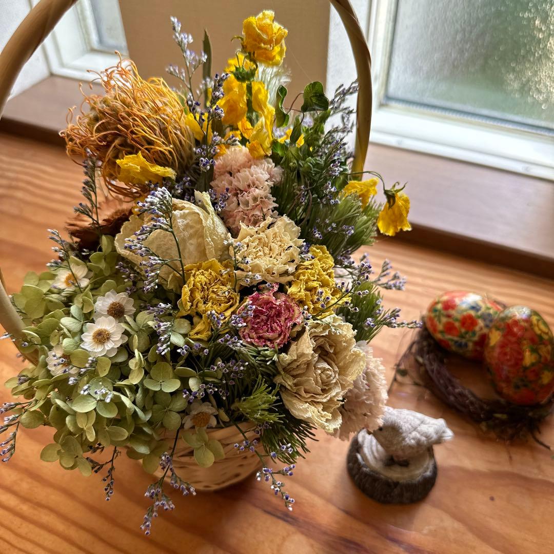 春野〜カーネーションとスイートピーの花籠〜