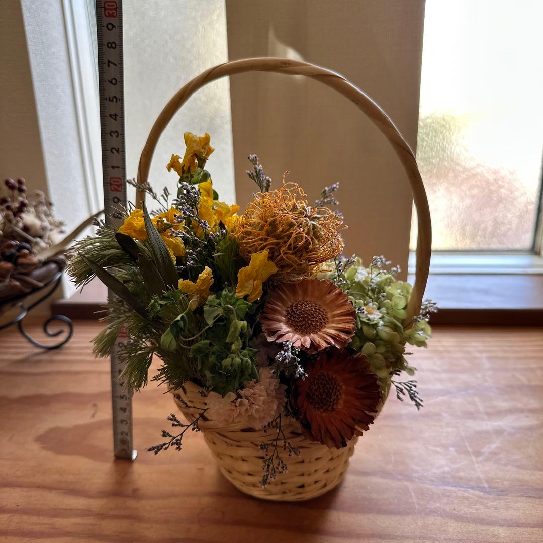 春野〜カーネーションとスイートピーの花籠〜