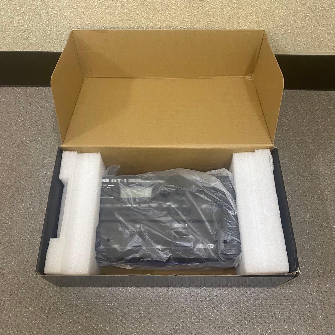 BOSS GT-1 ギターエフェクター　マルチエフェクター　付属品多数　美品