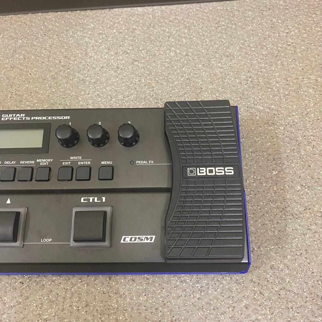 BOSS GT-1 ギターエフェクター　マルチエフェクター　付属品多数　美品