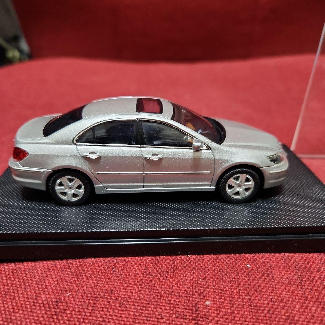 HONDA LEGENDミニカー 美品 シルバー 1/43