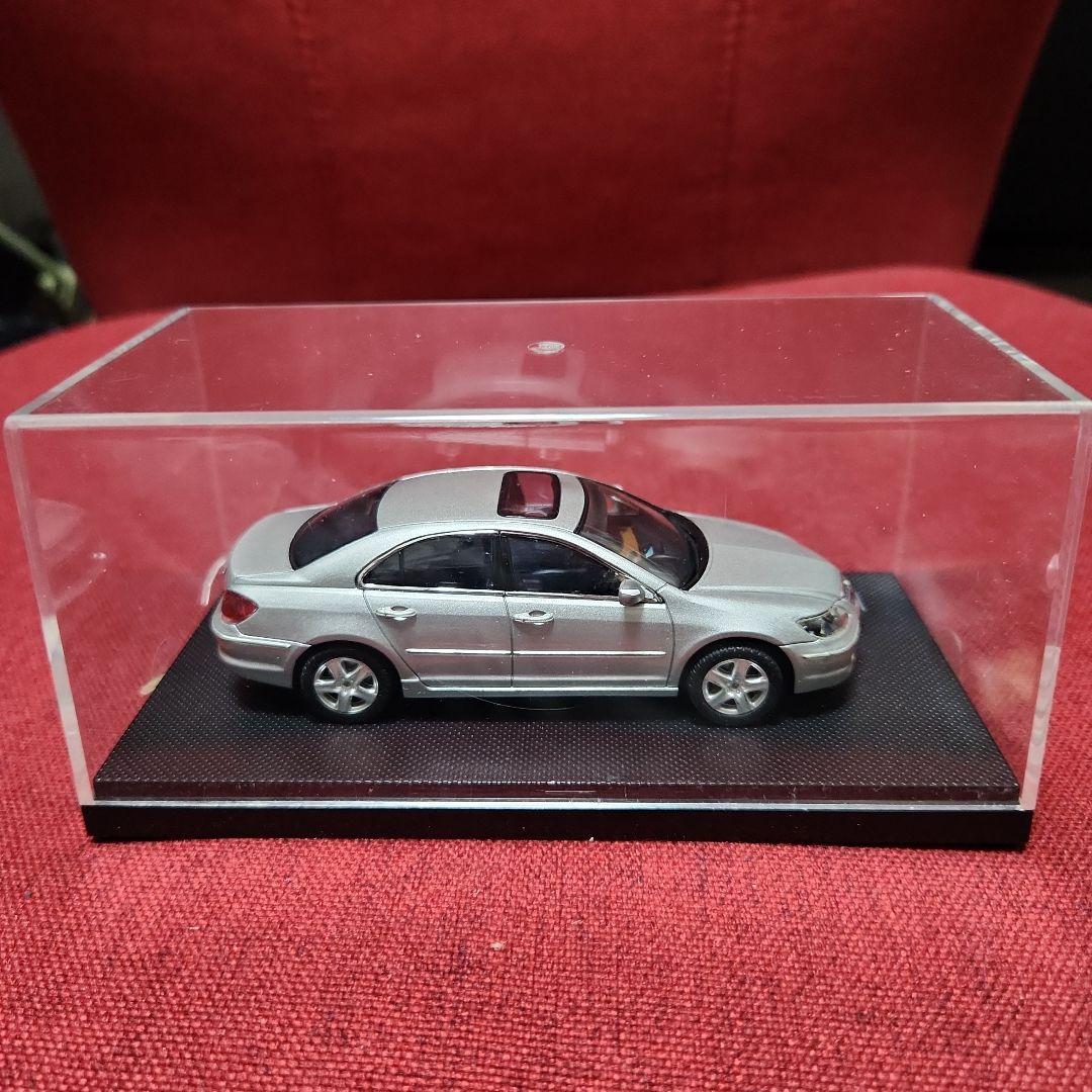HONDA LEGENDミニカー 美品 シルバー 1/43