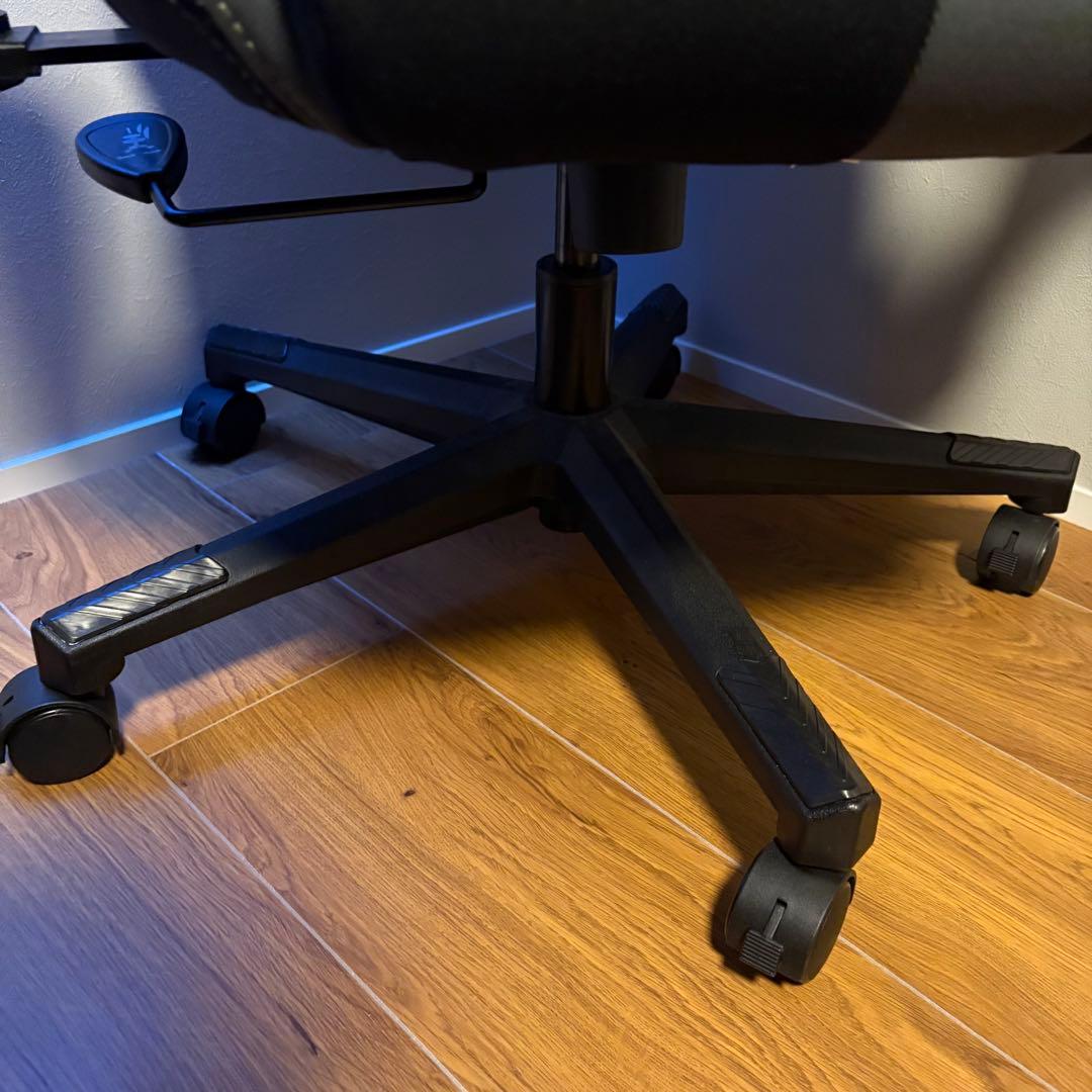 【専用】Bauhutte ゲーミングチェアRS-950RR &クッション