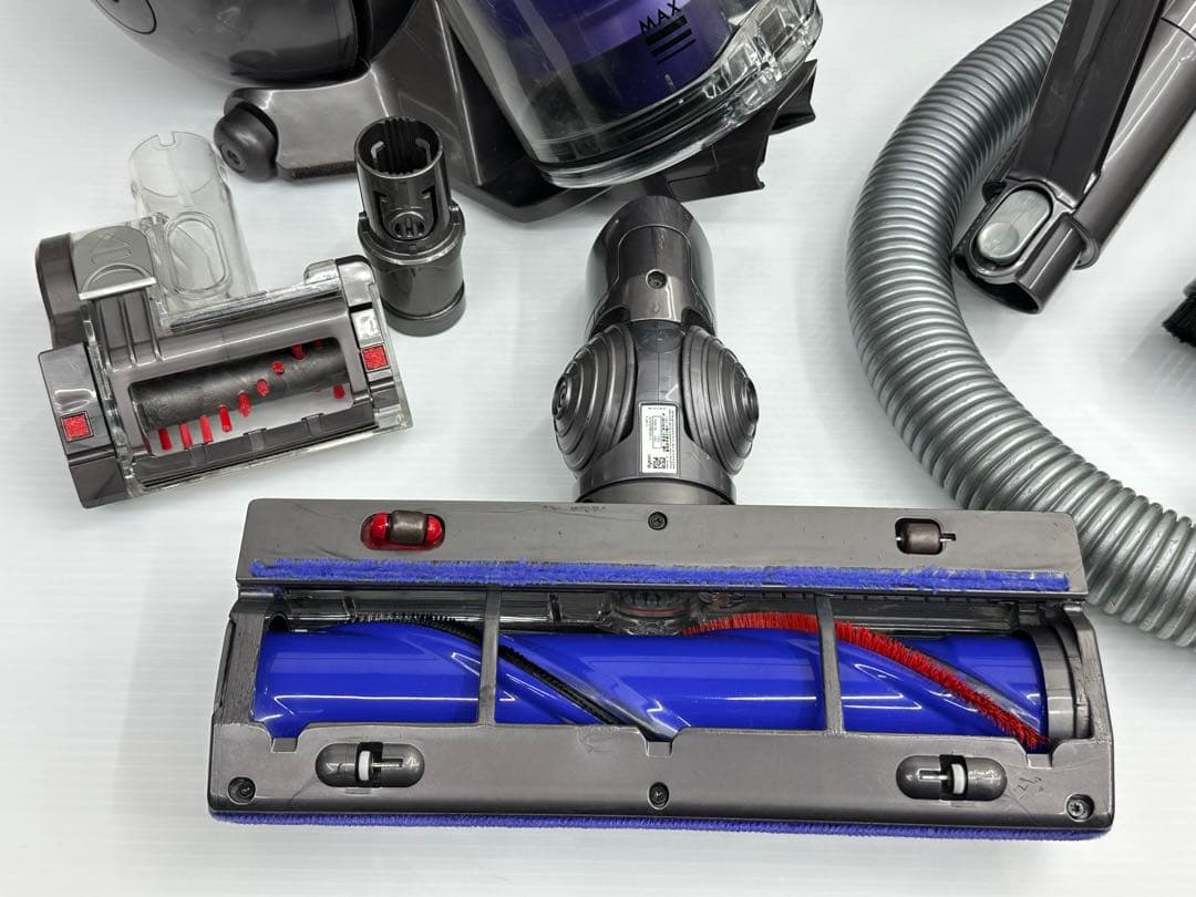 綺麗　美品　動作保証品　中古　ダイソン　Dyson CY25 掃除機　セット