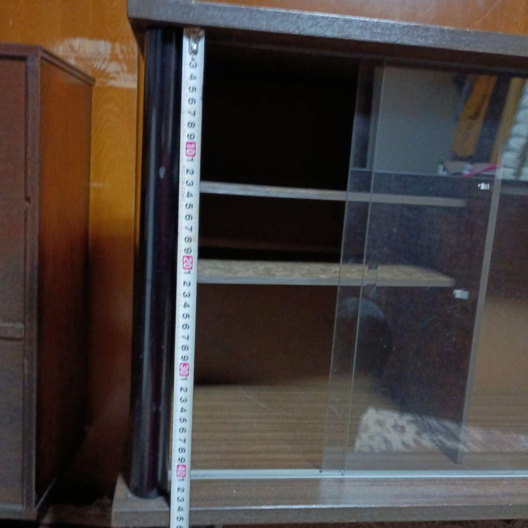 送料込レトロガラスキャビネット棚付き