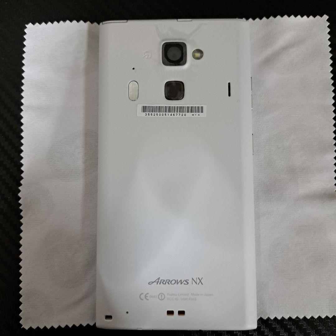 【外装交換済中古】F-06E　docomo スマートフォン本体+クレードル付き