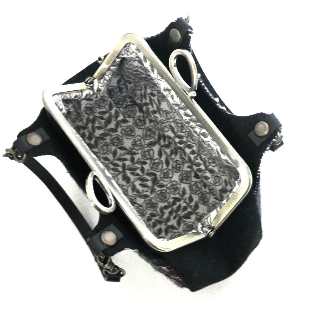 ミナペルホネン　ハンドメイド　あおりがま口ポーチ