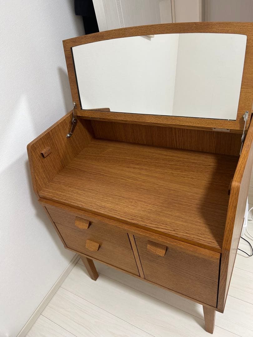 unico ウニコ クルト  ドレッサー【人気廃盤】