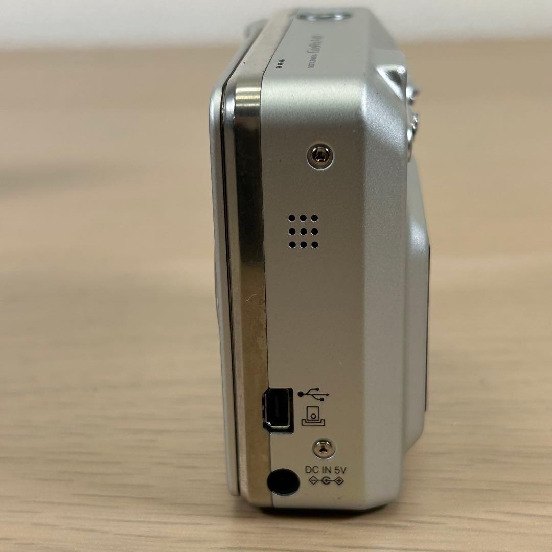FUJIFILM FINEPIX &Canon A1100 デジカメB128