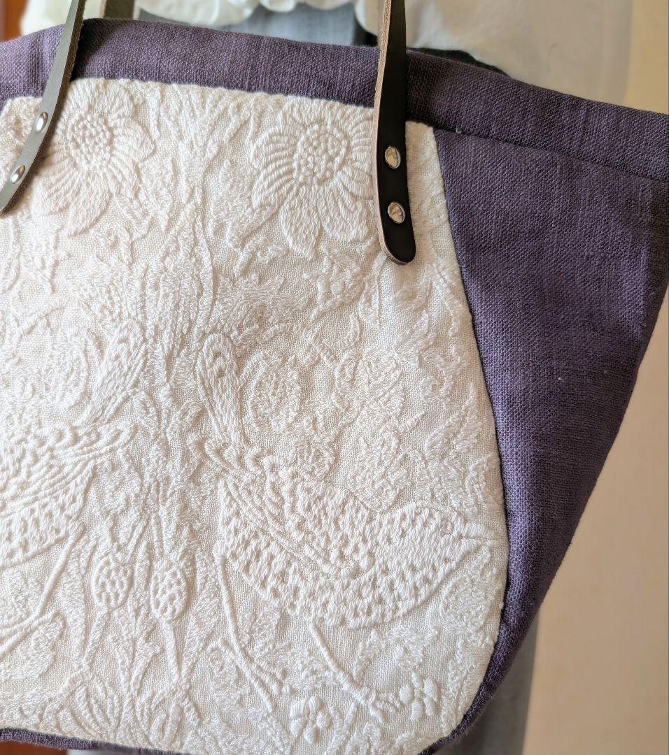 ハンドメイド　トートバッグ　いちご泥棒　刺繍　ウィリアムモリス