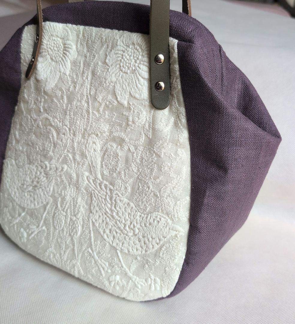 ハンドメイド　トートバッグ　いちご泥棒　刺繍　ウィリアムモリス