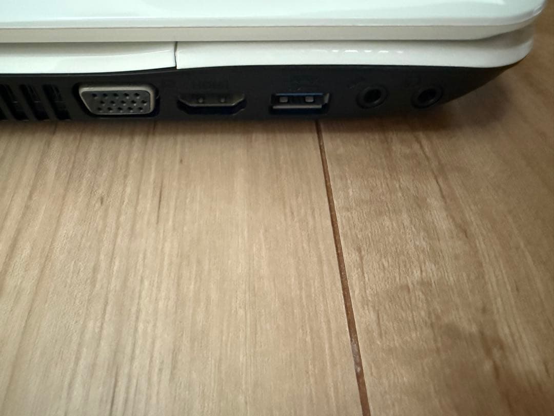 NEC Lavie Intel Core i3 美品　MX500 SSD 1TB