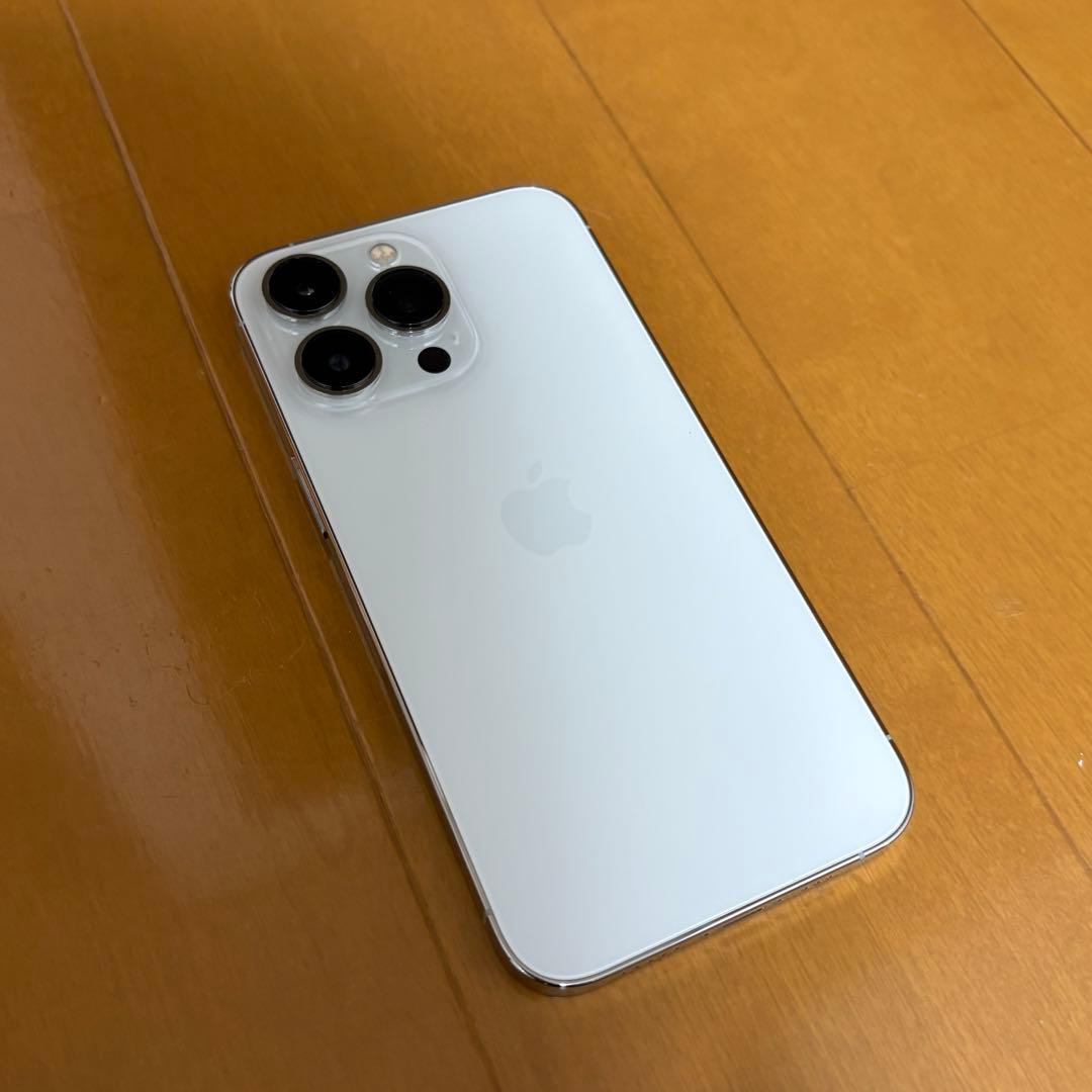 Apple iPhone 13 Pro 本体　512GB