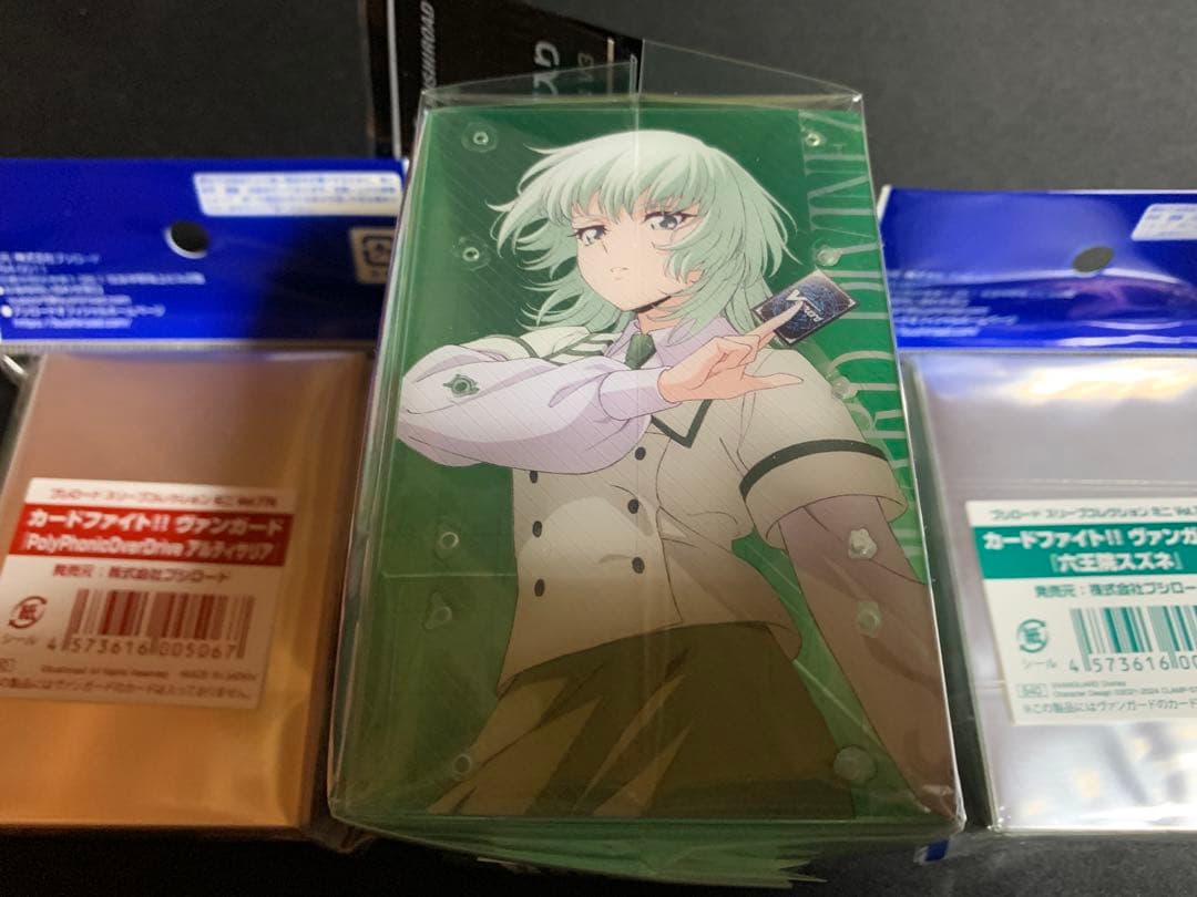 VG ヴァンガード 六王院スズネ アルティサリア スリーブ&デッキホルダー