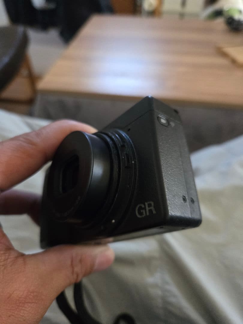 RICOH GR III GR3 コンパクトデジタルカメラ 箱付き　少しジャンク