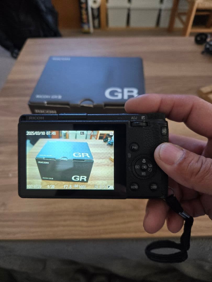 RICOH GR III GR3 コンパクトデジタルカメラ 箱付き　少しジャンク