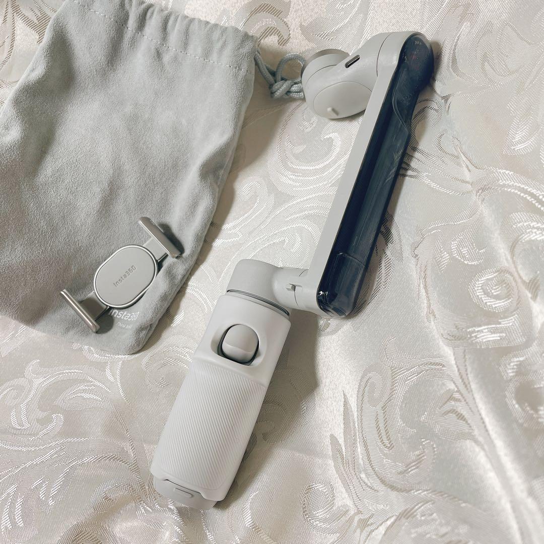 【美品】Insta360 Flow インスタ スタビライザー ジンバル 自撮り棒