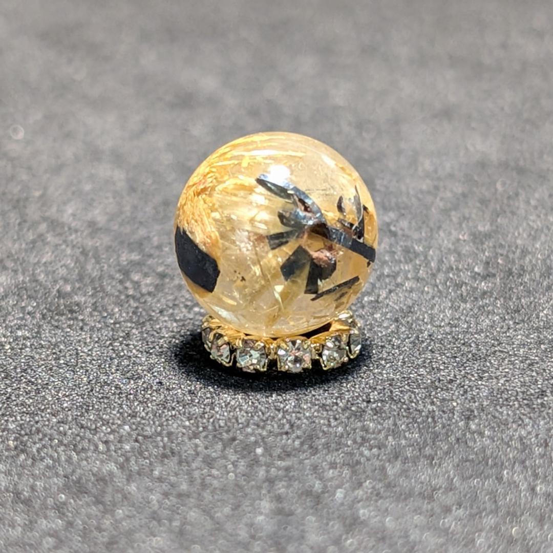 一点物【バリバリ目立つ】太陽放射ルチル 10ミリ 1粒売り 極太金針水晶