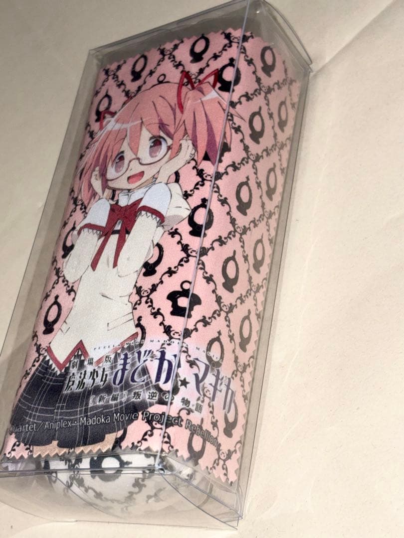 ≪未使用≫魔法少女まどか☆マギカ　アニメガネ（ケース、メガネ拭きのみ）鹿目まどか