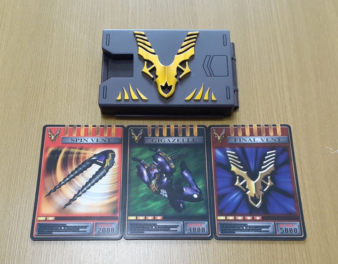 仮面ライダー龍騎 CS Vバックル カードデッキ アドベントカード セット