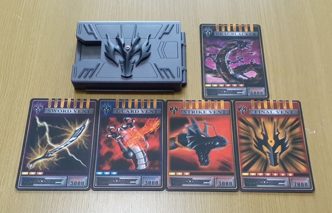 仮面ライダー龍騎 CS Vバックル カードデッキ アドベントカード セット