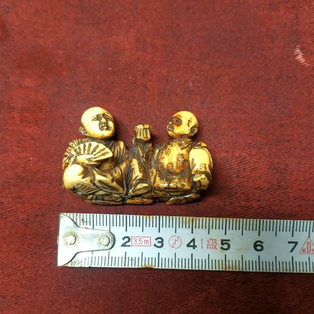 ☆最終値下げ☆　根付　酒を酌み交わす二人　値下げ中！