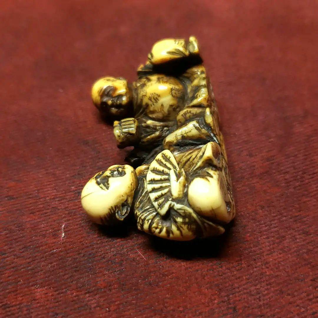 ☆最終値下げ☆　根付　酒を酌み交わす二人　値下げ中！