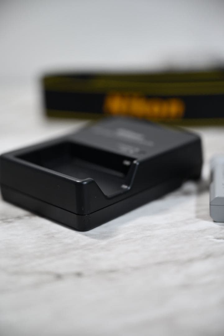 K*o様 Nikon D5600 VR ダブルズームキット (美品)