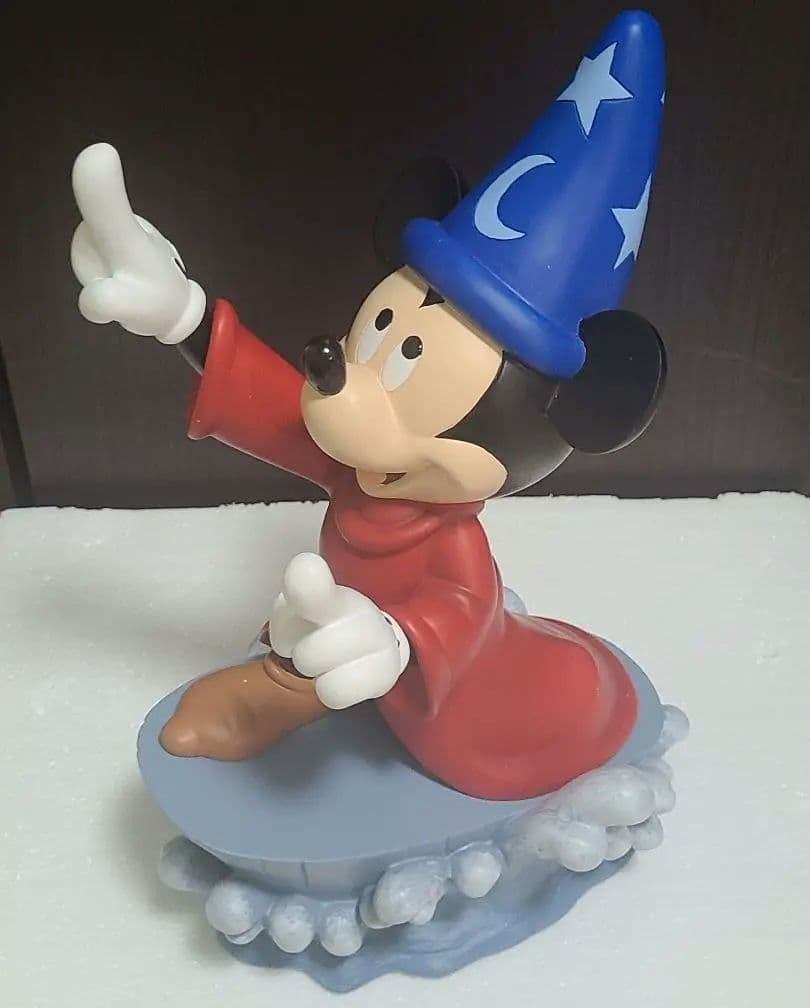 ミッキーマウス 魔法使い フィギュア