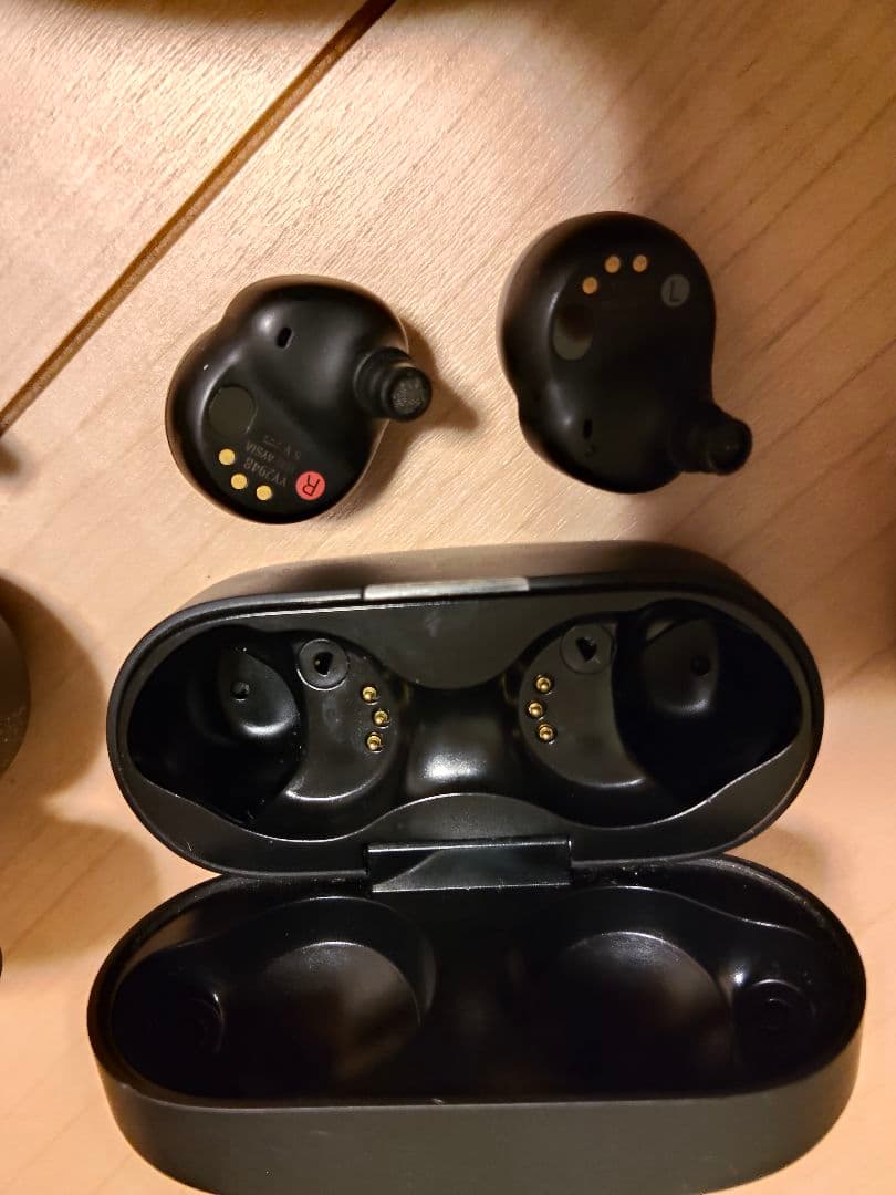 【まとめ売り　ジャンク品】SONY　WF-1000XM4　ワイヤレスイヤホン