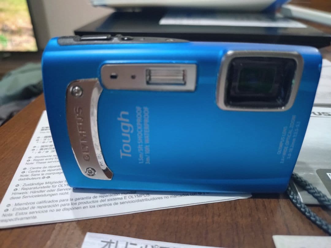 （美品）OLYMPUS Tough　防水・耐衝撃デジタルカメラ。TG-320 青