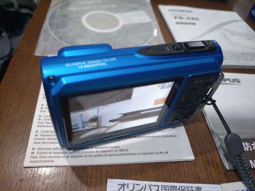 （美品）OLYMPUS Tough　防水・耐衝撃デジタルカメラ。TG-320 青