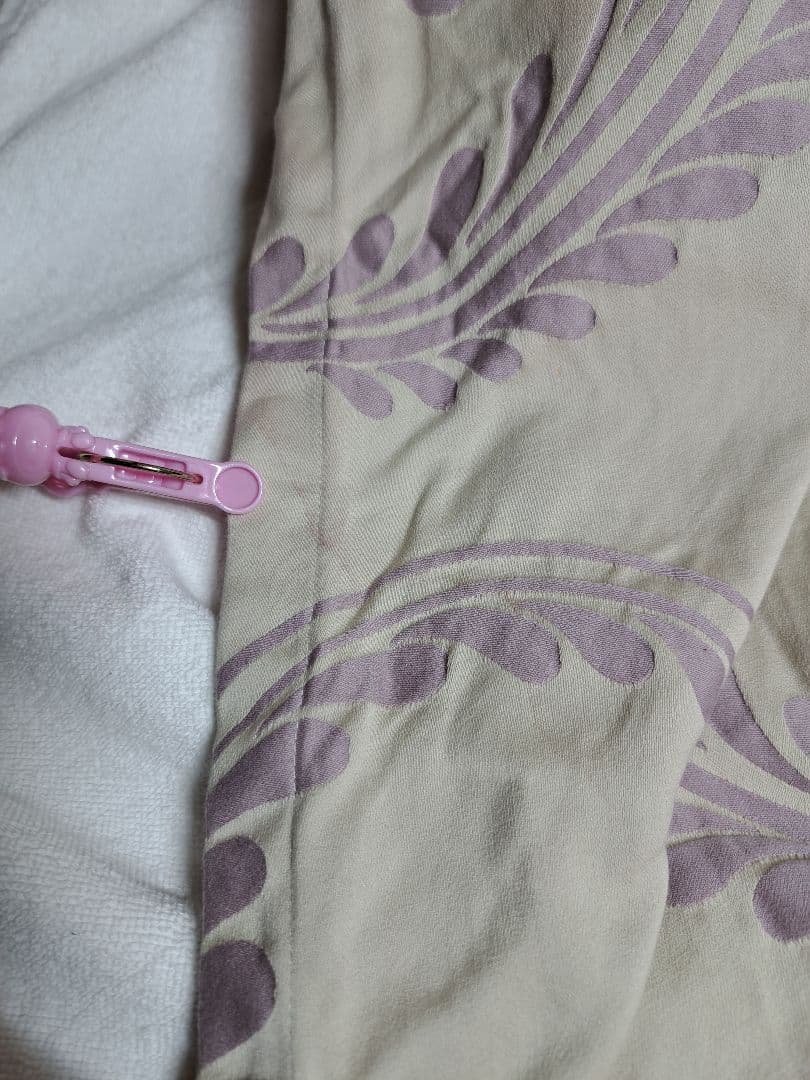 ローラアシュレイ カーテン (薄紫　幅約148cm、丈約240cm)