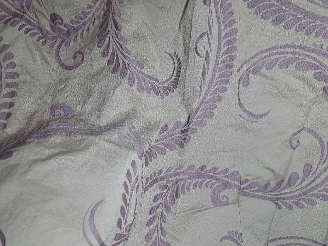 ローラアシュレイ カーテン (薄紫　幅約148cm、丈約240cm)