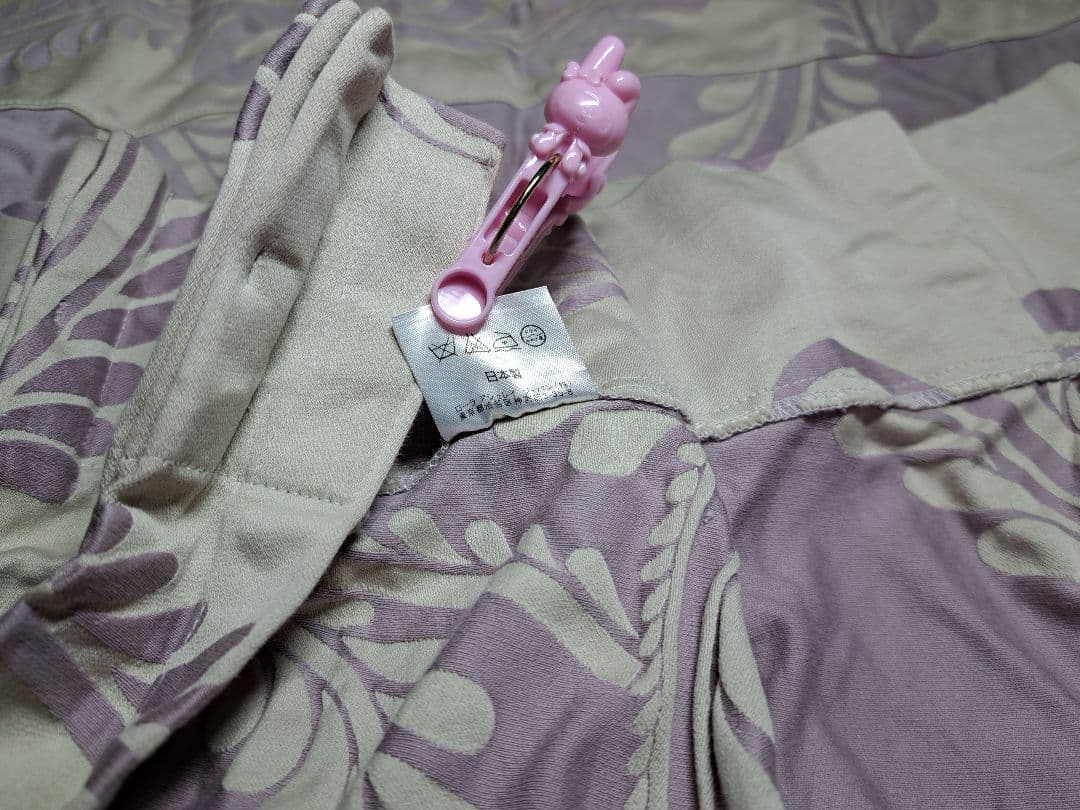 ローラアシュレイ カーテン (薄紫　幅約148cm、丈約240cm)