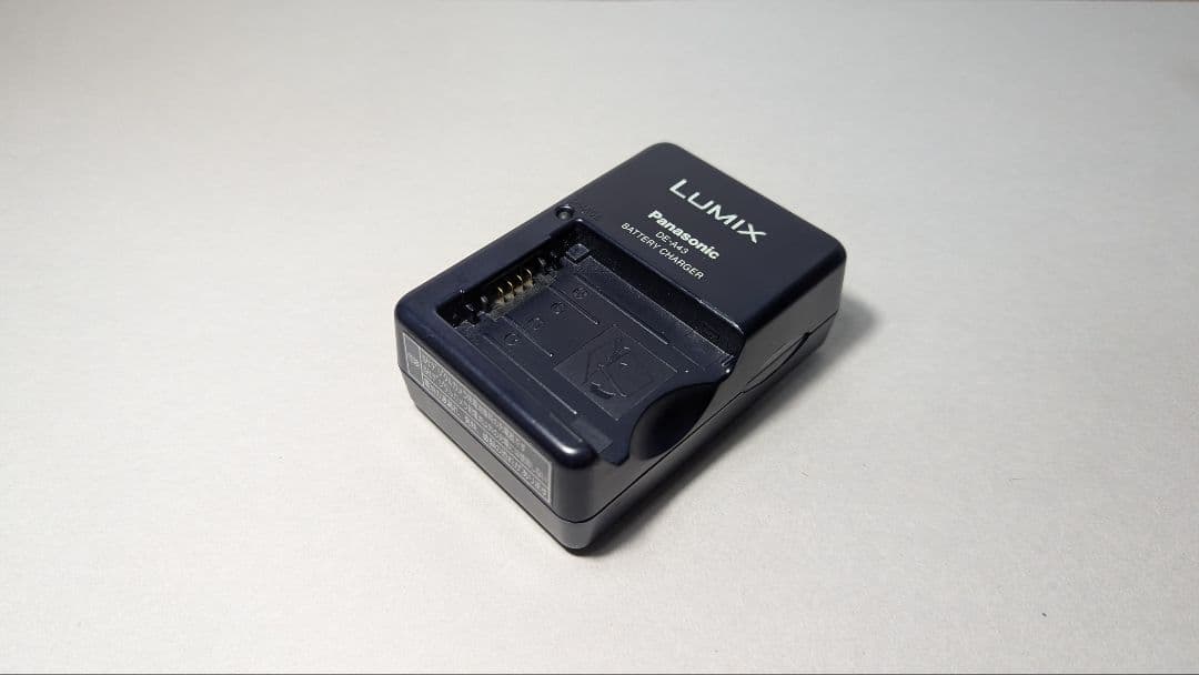 Panasonic LUMIX DMC-FZ8 デジタルカメラ