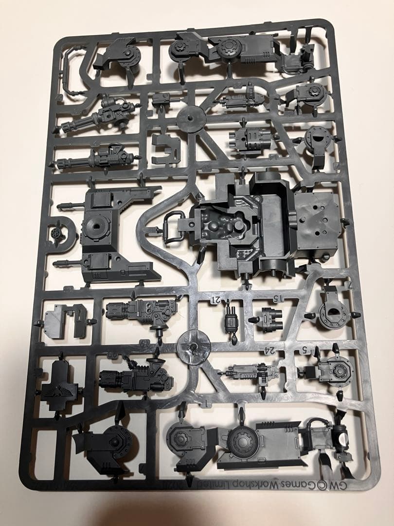 Primaris Invader ATV ウォーハンマー