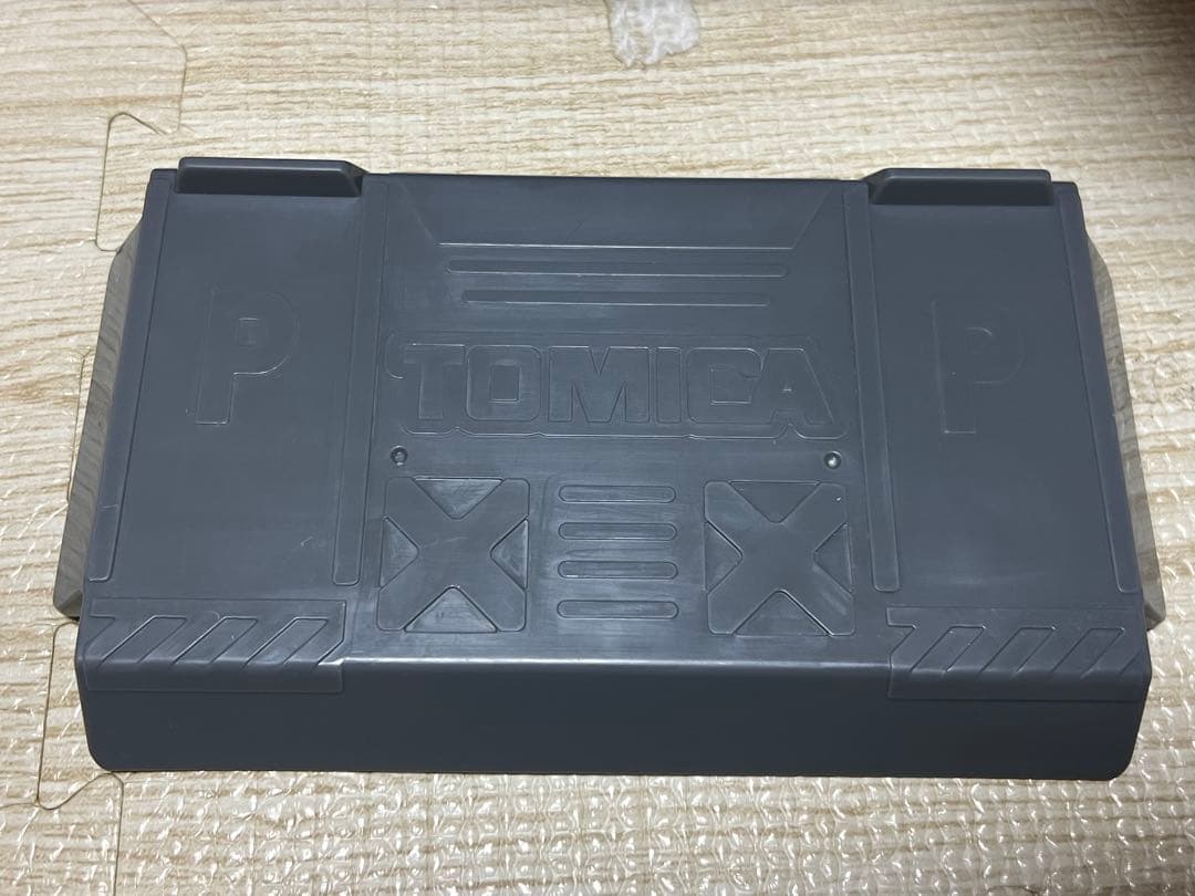 2WAYでなが～くあそべる はじめてトミカ ちゅうしゃじょうセット 廃盤品