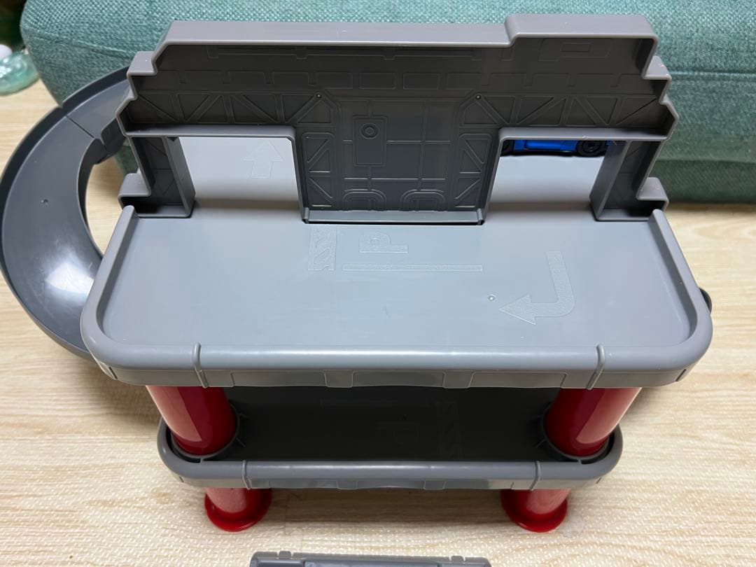 2WAYでなが～くあそべる はじめてトミカ ちゅうしゃじょうセット 廃盤品