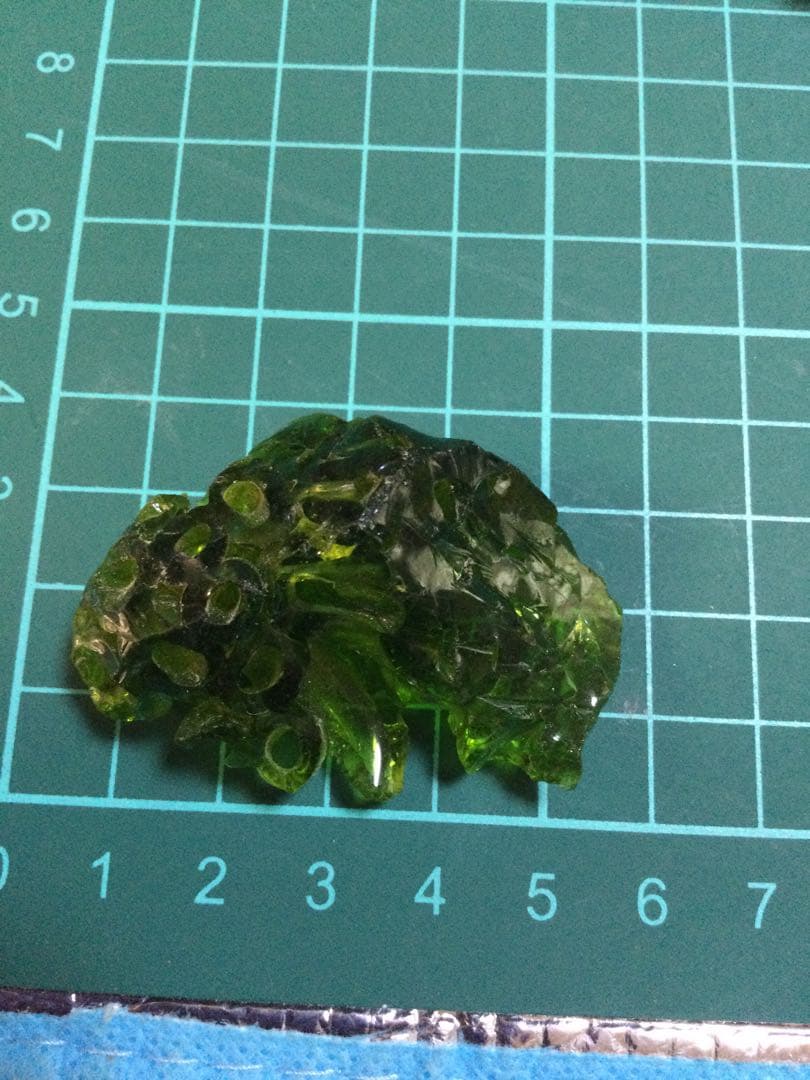 アンダラクリスタル5個セット，セレスタイト原石，アメジスト、水晶　観賞石