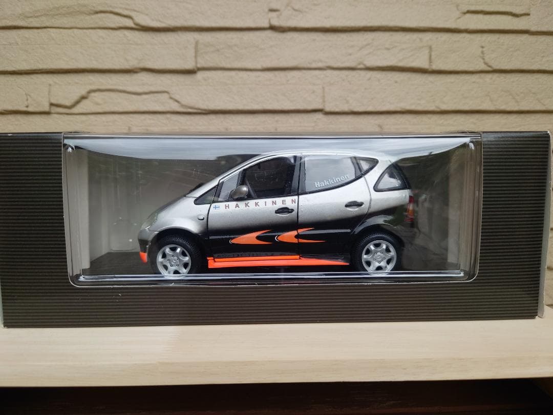 1/18 メルセデスベンツコレクション A クラス(フォーミュラ1デザイン)