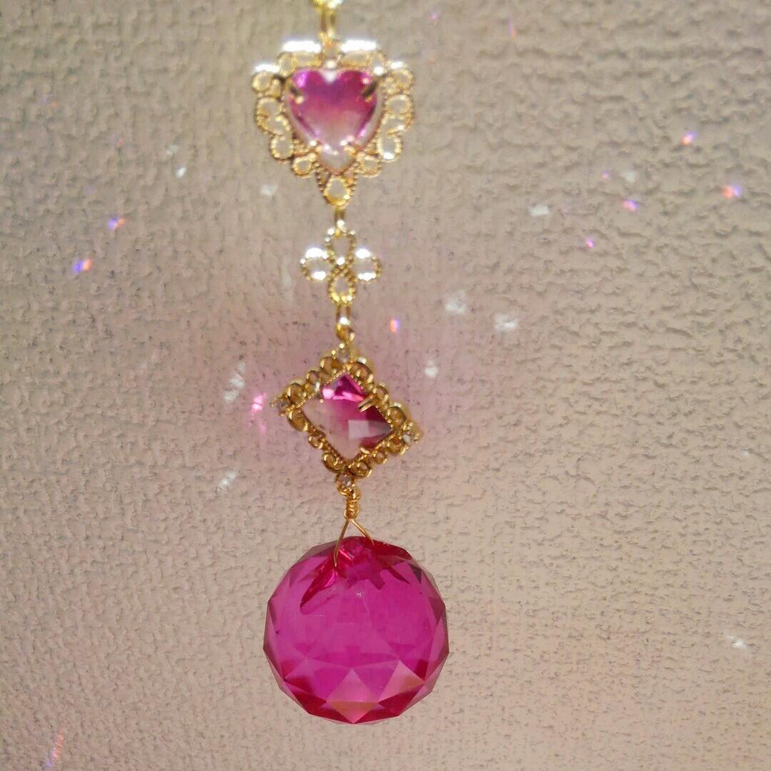 サンキャッチャー♡ハンドメイド「ベリーピンクのステンドグラス♡」