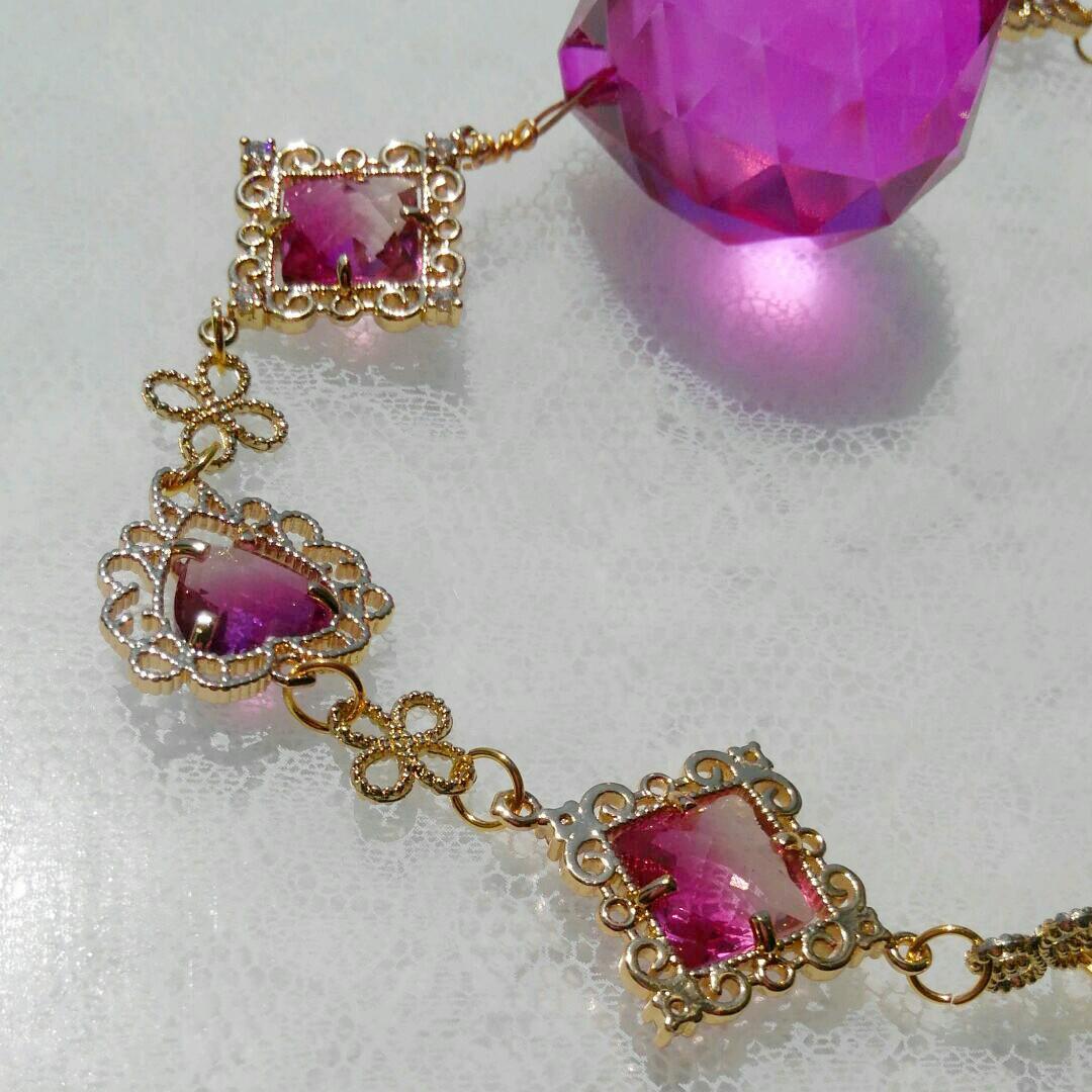 サンキャッチャー♡ハンドメイド「ベリーピンクのステンドグラス♡」