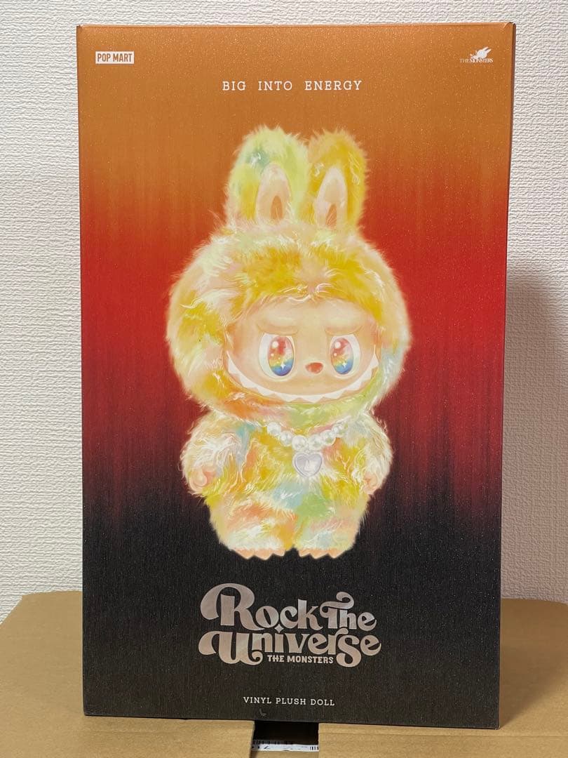 ラブブ　Big into Energy ROCK THE UNIVERSE