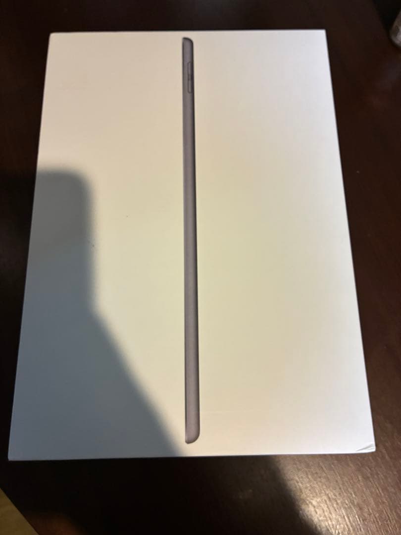 iPad第8世代　32GB