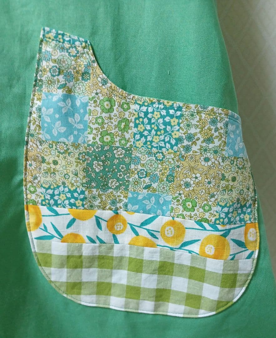 【よし様ご予約品】生地限定でエプロンなど作成16