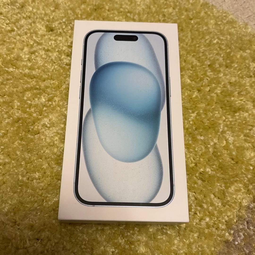 【美品】iPhone 15 256GB ブルー TORRASカバー同封